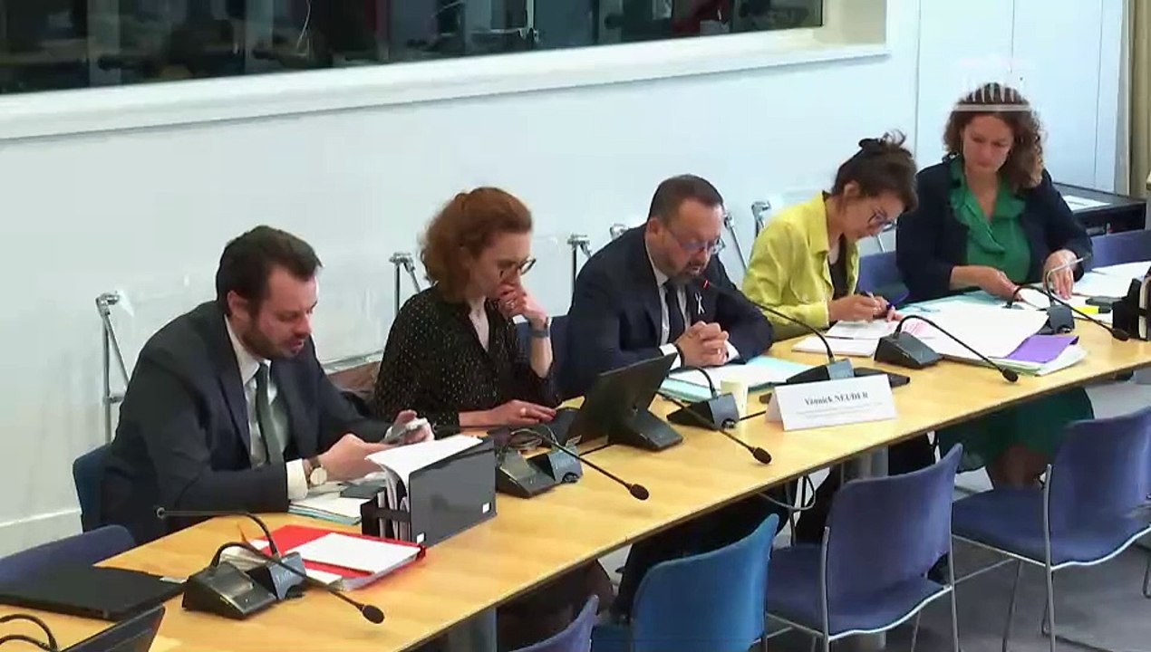 Politique française d’expérimentation nucléaire : M. Yannick Neuder, ministre auprès de la ministre du Travail, de la Santé, de la Solidarité et des Familles, chargé de la Santé et de l'accès aux soins  - Mardi 29 avril 2025