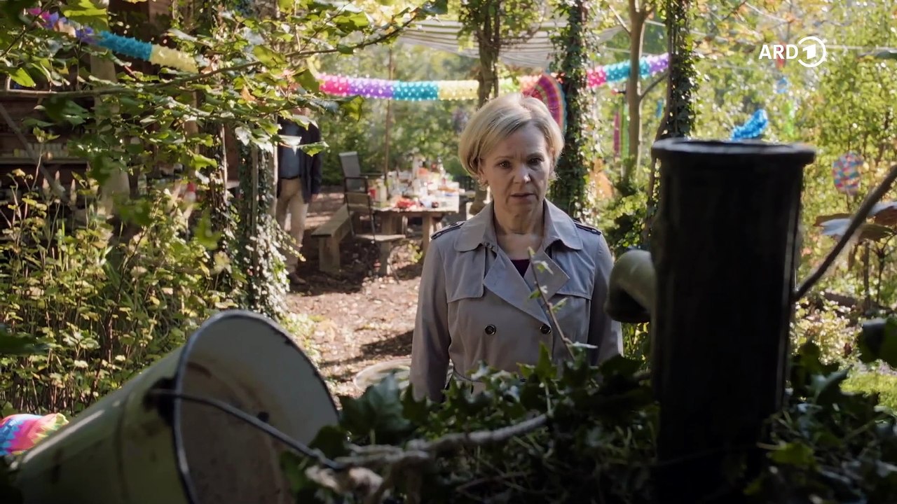 In aller Freundschaft: Angstbesetzt | Folge 1093