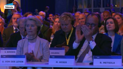 Feijóo: "La información que disponemos en este momento no es ni clarificadora ni contrastada"