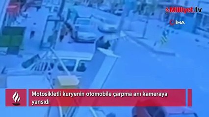 Motosikletli kuryenin otomobile çarpma anı kamerada