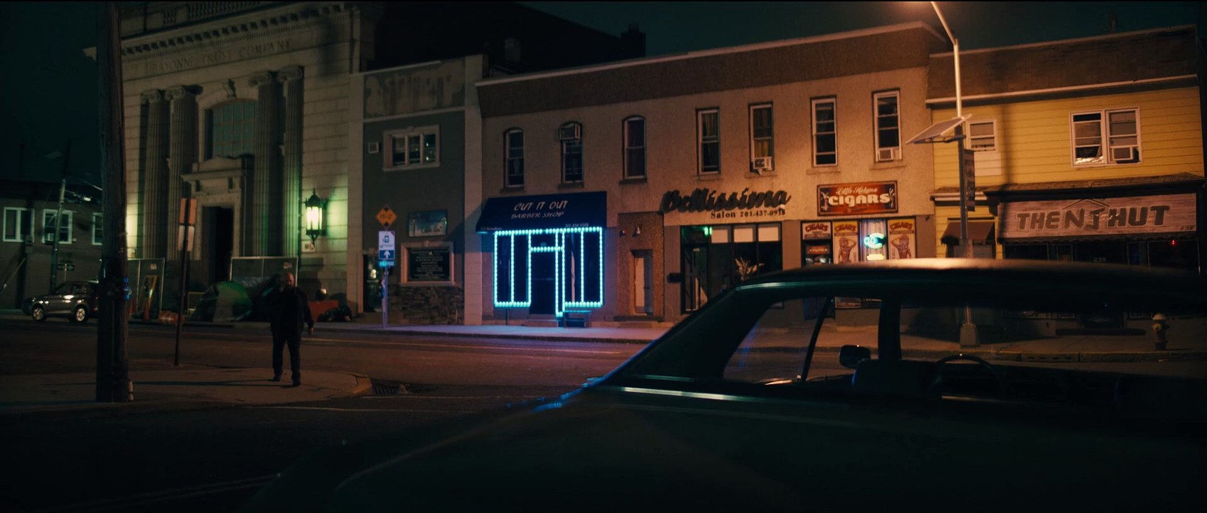 Guns Up - Trailer 2 (Deutsch) HD