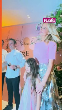 Adriana Karembeu lance son entremets à l'occasion de la fête des mères.