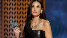 Aos 62 anos, Demi Moore diz estar disposta a ‘abraçar’ fios grisalhos
