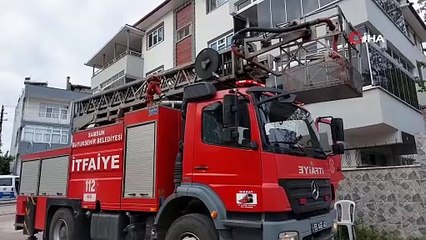 Apartmanda çıkan yangında feci şekilde can verdi