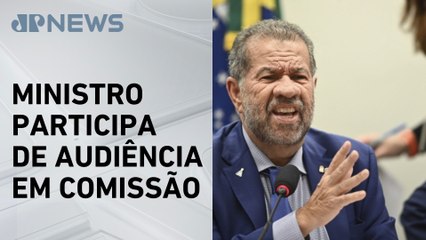Carlos Lupi assume que pasta demorou para tomar medidas