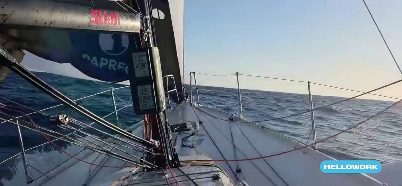 Transat Paprec 2025 : Des dauphins, des couchers et levers de soleil et des... sous-marins !