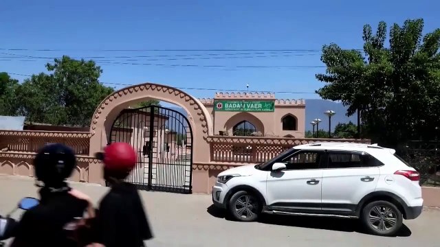La India cierra la mitad de los destinos turísticos en Cachemira tras un ataque mortal
