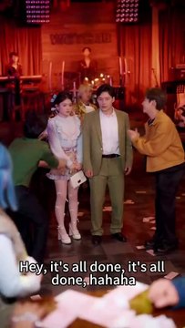 After Lin Qingye was brought back to her wealthy family and spoiled by three powerful brothers—even the proud crown prince fell for her—her fiancé was shocked to learn the country girl was actually the feared leader of an assassin organization; it was he