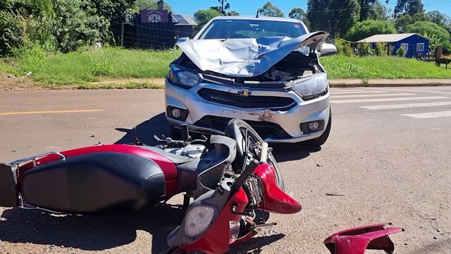 Homem de 29 anos fica ferido em acidente no Pioneiros Catarinenses