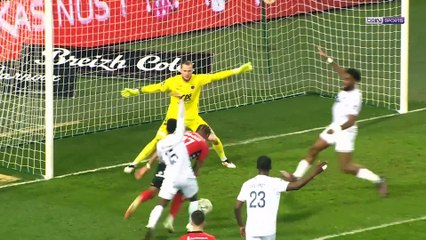 Ligue 2  Guingamp reprend sa marche en avant en dominant Clermont