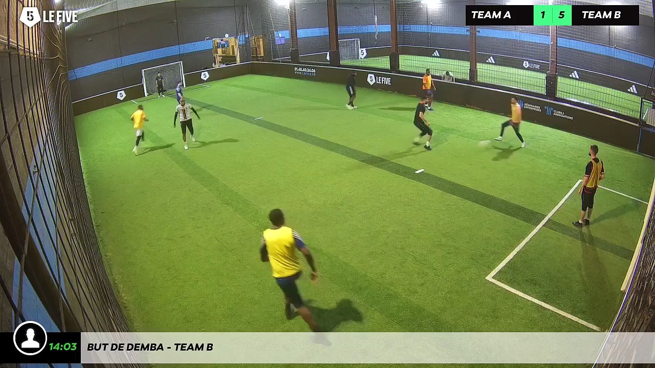 But de Demba - Team B