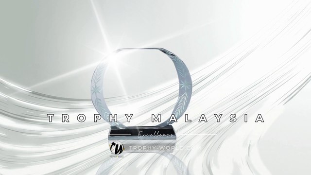 Oval Crystal Plaques at Trophy-World Malaysia | Custom Trophies & Plaques Supplier