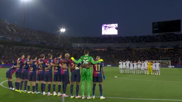 Barcelona and Inter pay respect to Pope Francis