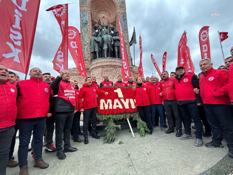 DİSK Başkanı Çerkezoğlu Taksim Meydanı’nda konuştu: 'Halktan daha büyük bir güç yoktur'