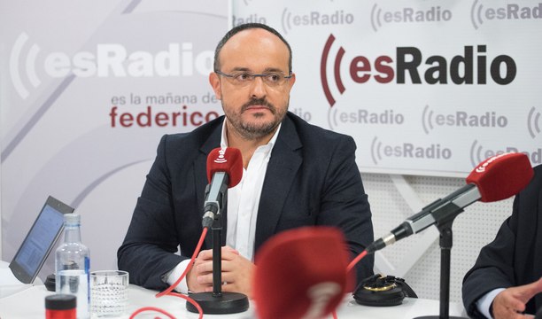 Federico Jiménez Losantos entrevista a Alejandro Fernández sobre Cataluña y el apagón