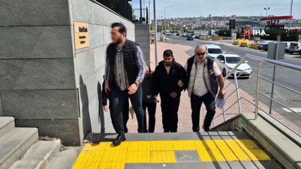 Yok böyle vahşet! 14 yaşındaki çocuk, evine yardım için gelen kadının boğazını kesti