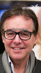 مخرج "هوم ألون" لا يزال غير سعيد بسبب #ترامب!