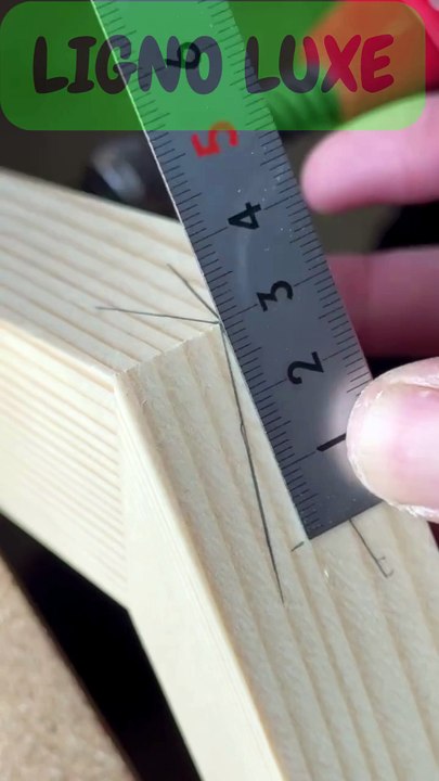 HandCut Miter Wood Dovetail Key
