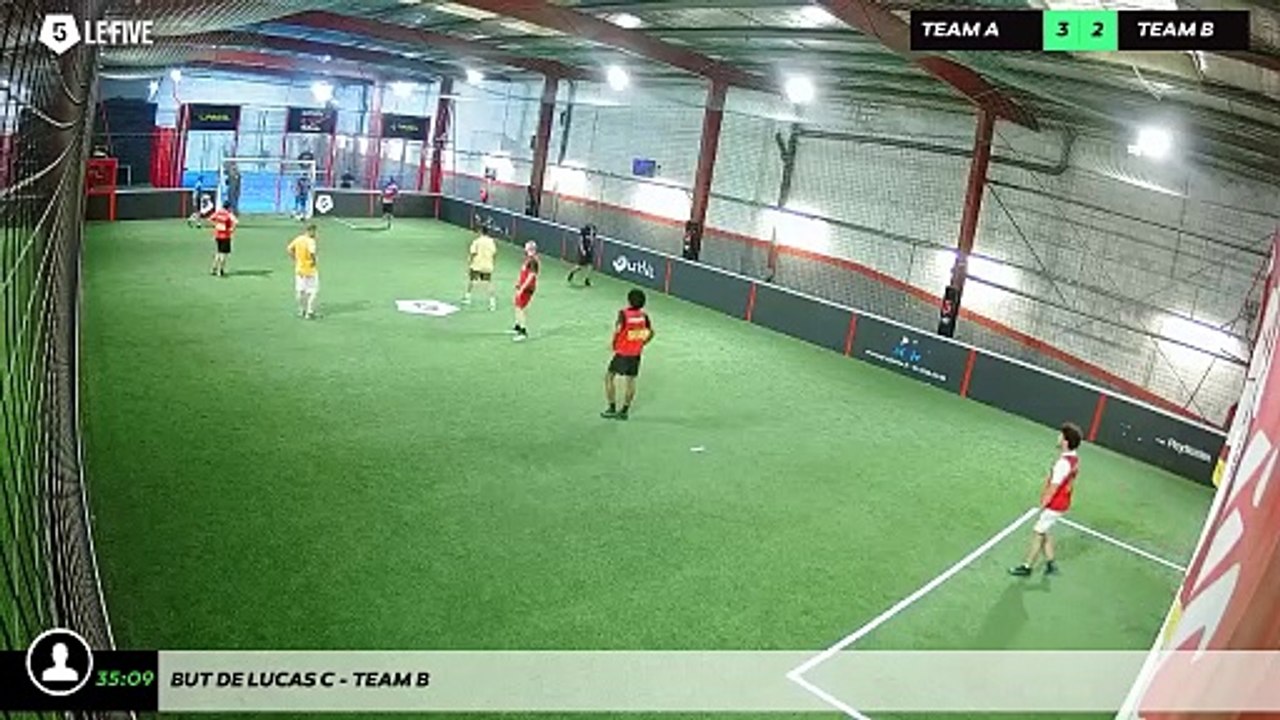But de Lucas C - Team B