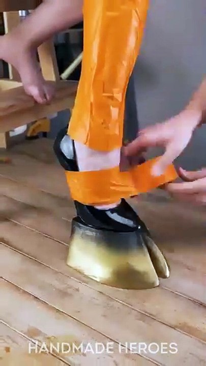 HORSE SHOE. 👠🐴 Creative shoes #diy #crafts #shoes