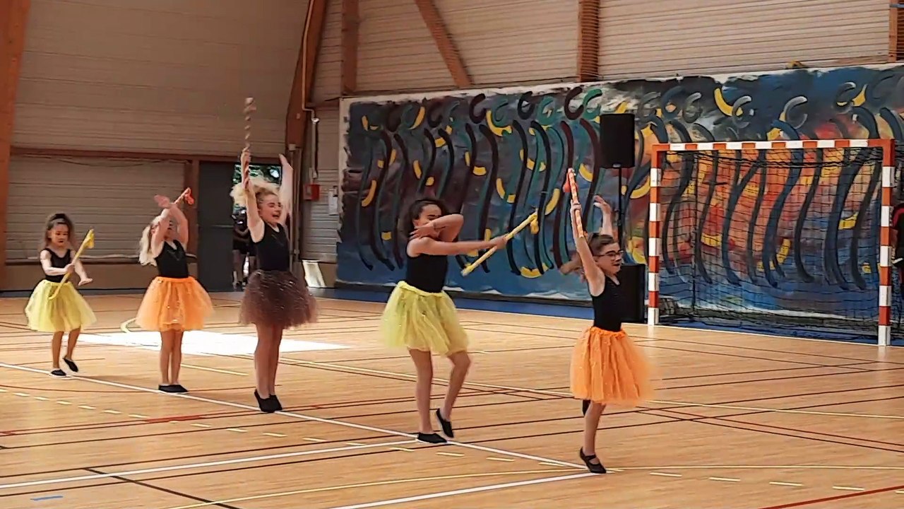 Les étoiles de l'Eure au championnat de France de majorettes
