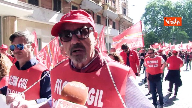 Primo Maggio, voci al corteo Cgil a Roma: Incidenti sul lavoro sono guerra civile ormai