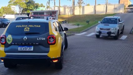 Jovem preso com caminhonete Hilux roubada é levado à 15ª SDP