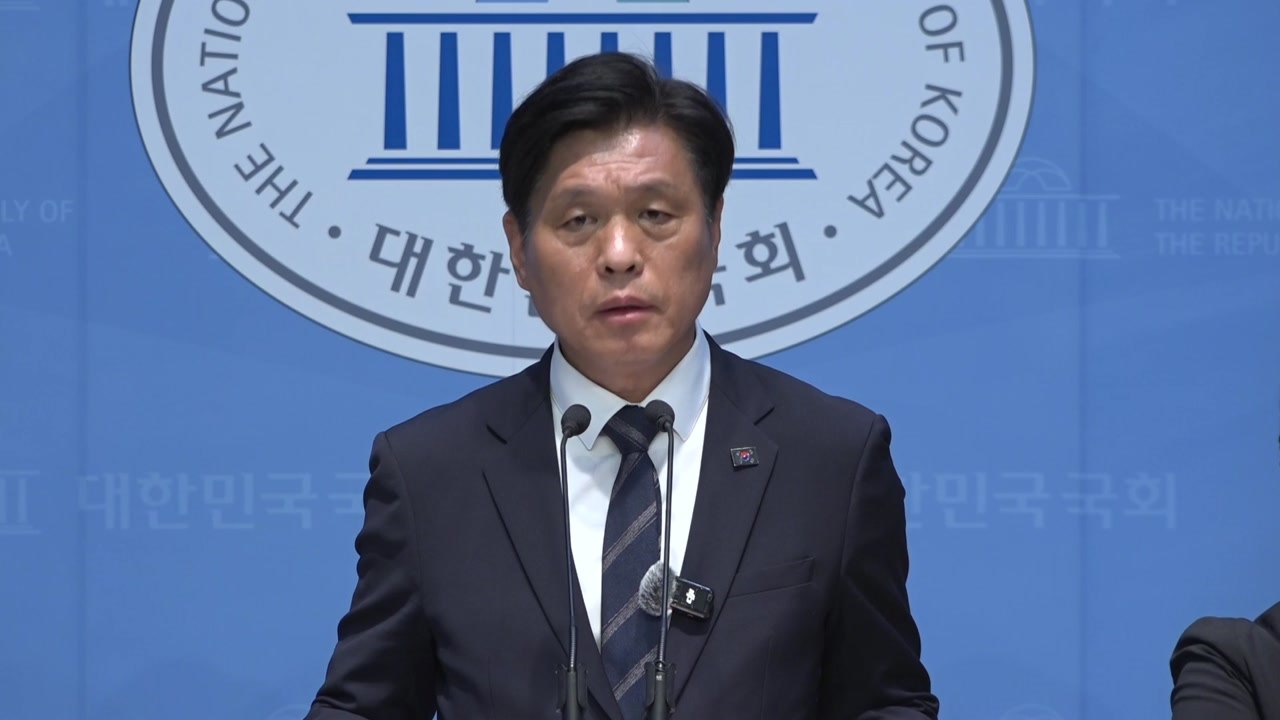 성인PC방에서 불법 도박장 운영 일당 무더기 검거 / YTN