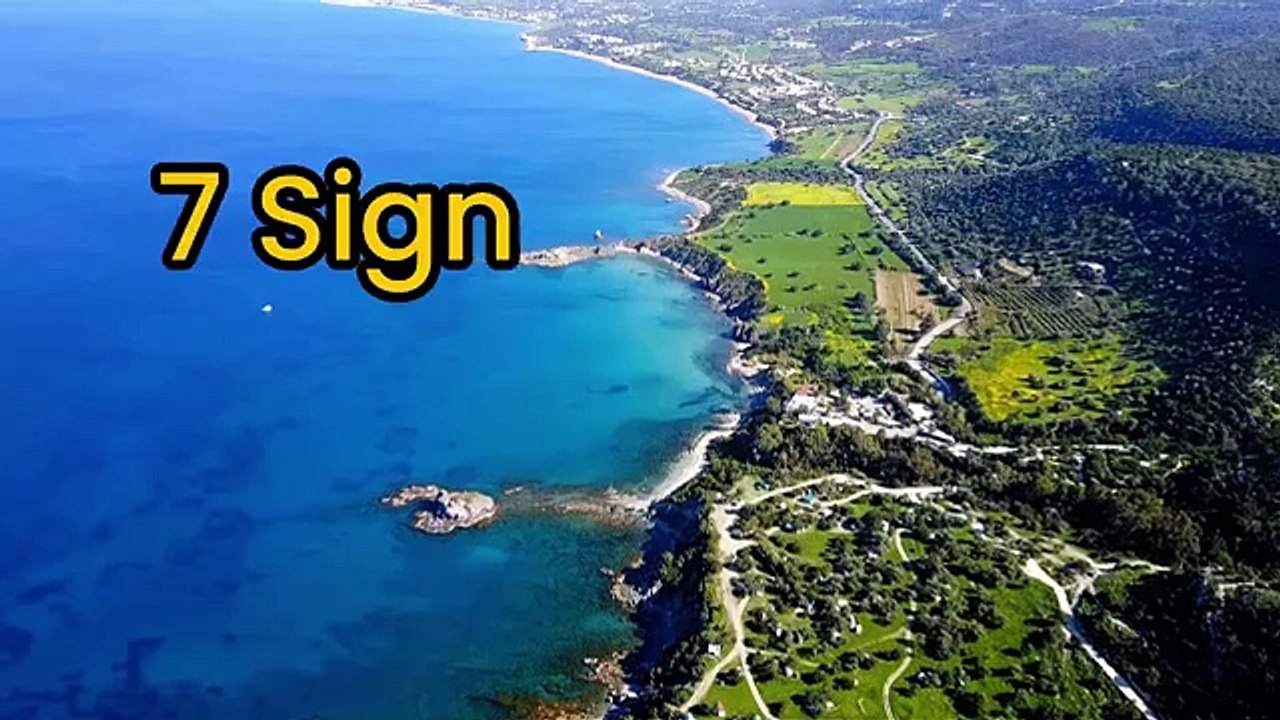 7 Clear Signs You’re a Good Looking Older Woman Even If You Don’t Realize It! senior, old age