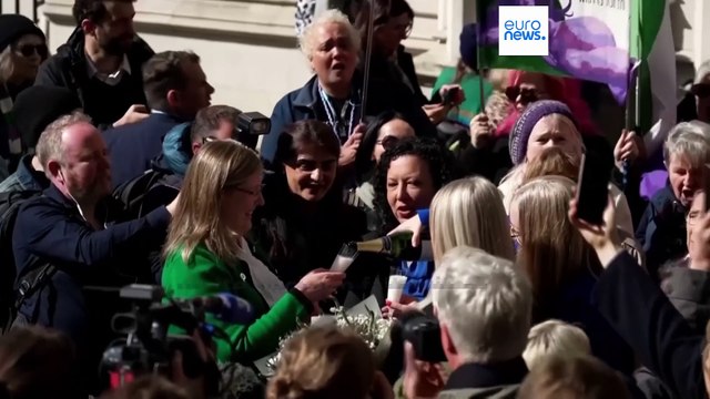 La Fédération anglaise de football interdit aux femmes transgenres de jouer au football féminin