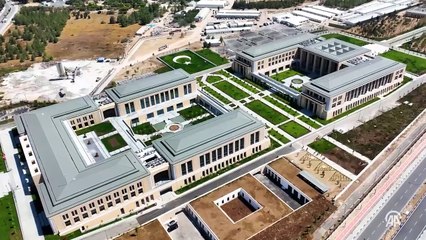 Bakan Kurum'dan KKTC Cumhurbaşkanlığı Külliyesi'ne ilişkin paylaşım