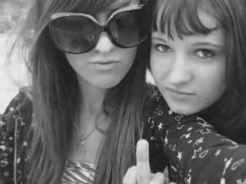 Johanna ( L )
