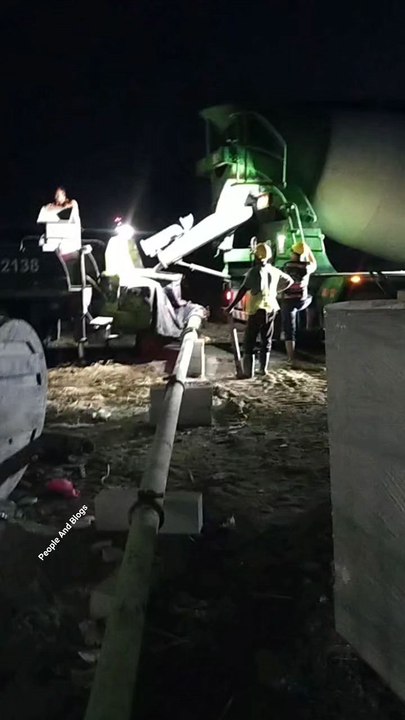 *Satisfying Concrete Pouring at Construction Site 👷‍Watch concrete pouring in action! There's something so satisfying about the smooth flow .  #ConcretePouring #ConstructionShorts #SatisfyingWork #RodVlogs #BuildingInProgress #YouTubeShorts ✅