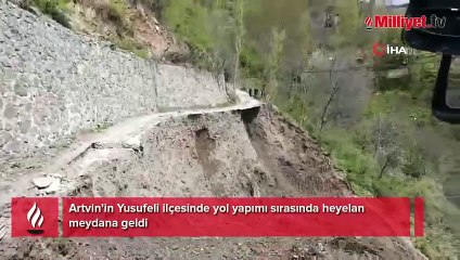 Duvar büyük bir gürültüyle çöktü! Heyelan anı...