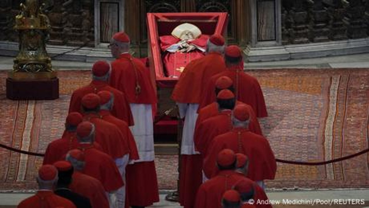 Nach Franziskus: Wohin steuert die katholische Kirche?
