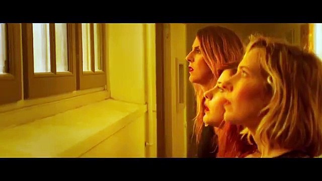 Les Femmes et les enfants d'abord - Bande-annonce