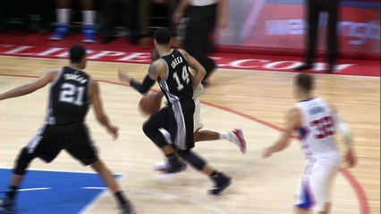 TDIH: Chris Paul knocks down a game-winning floater vs the Spurs in Game 7 in 2015