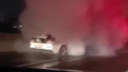 중부고속도로서 추돌 사고 뒤 화재...한때 정체 / YTN