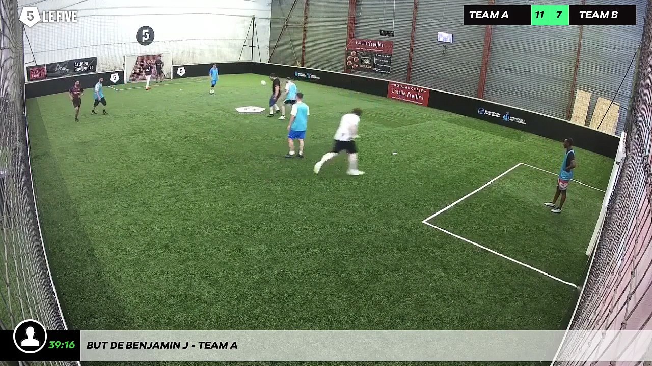 But de Benjamin J - Team A