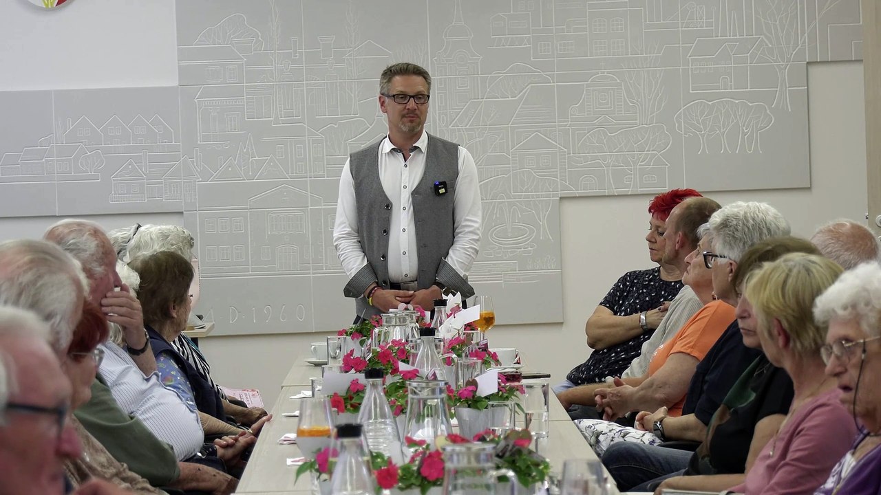 Leopoldsdorf Breitstetten Bürgermeister Cafe Mai 2025