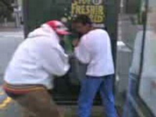 Arrêt de bus en mode rikain