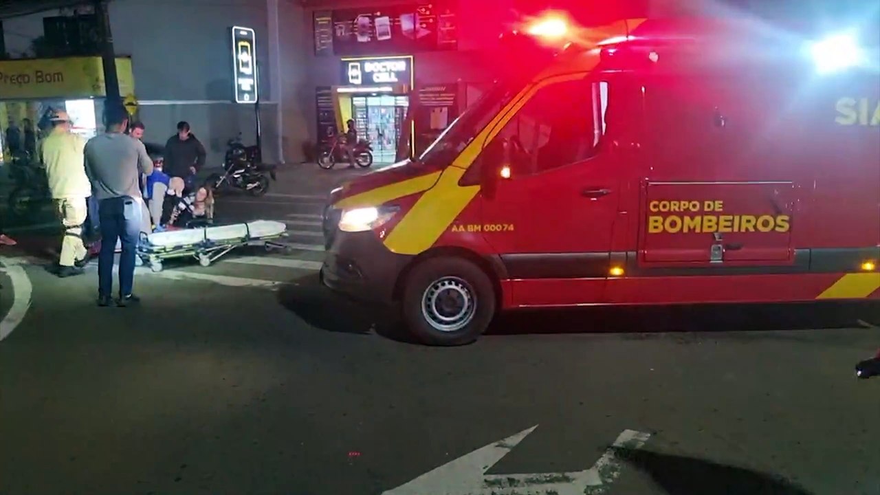 Acidente na Rua Jacarezinho deixa motociclista ferido