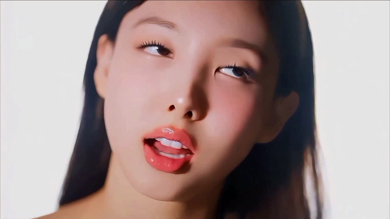 TWICE VIDEO WALLPAPER