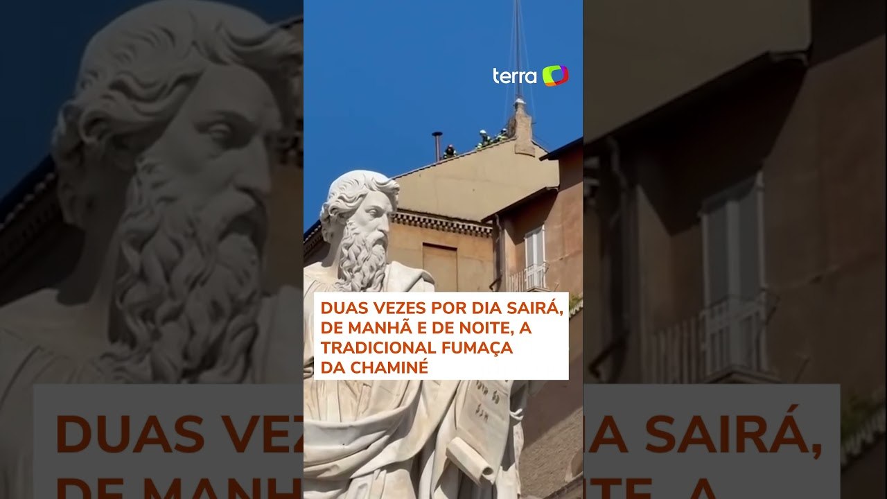 Chaminé que anunciará novo Papa é instalada na Capela Sistina #shorts