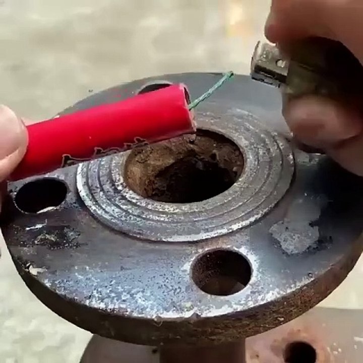 Paste Type Universal Pulley