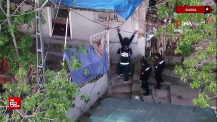 Bursa'da zehir tacirlerine yapılan baskında 34 şüpheli tutuklandı