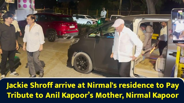 Jackie Shroff arrive at Nirmal's residence to Pay Tribute to Anil Kapoor’s Mother, Nirmal Kapoor