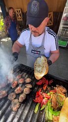 Ankara Sanayi Köftecisi Ekmek Doldurma Lezzet Şöleni