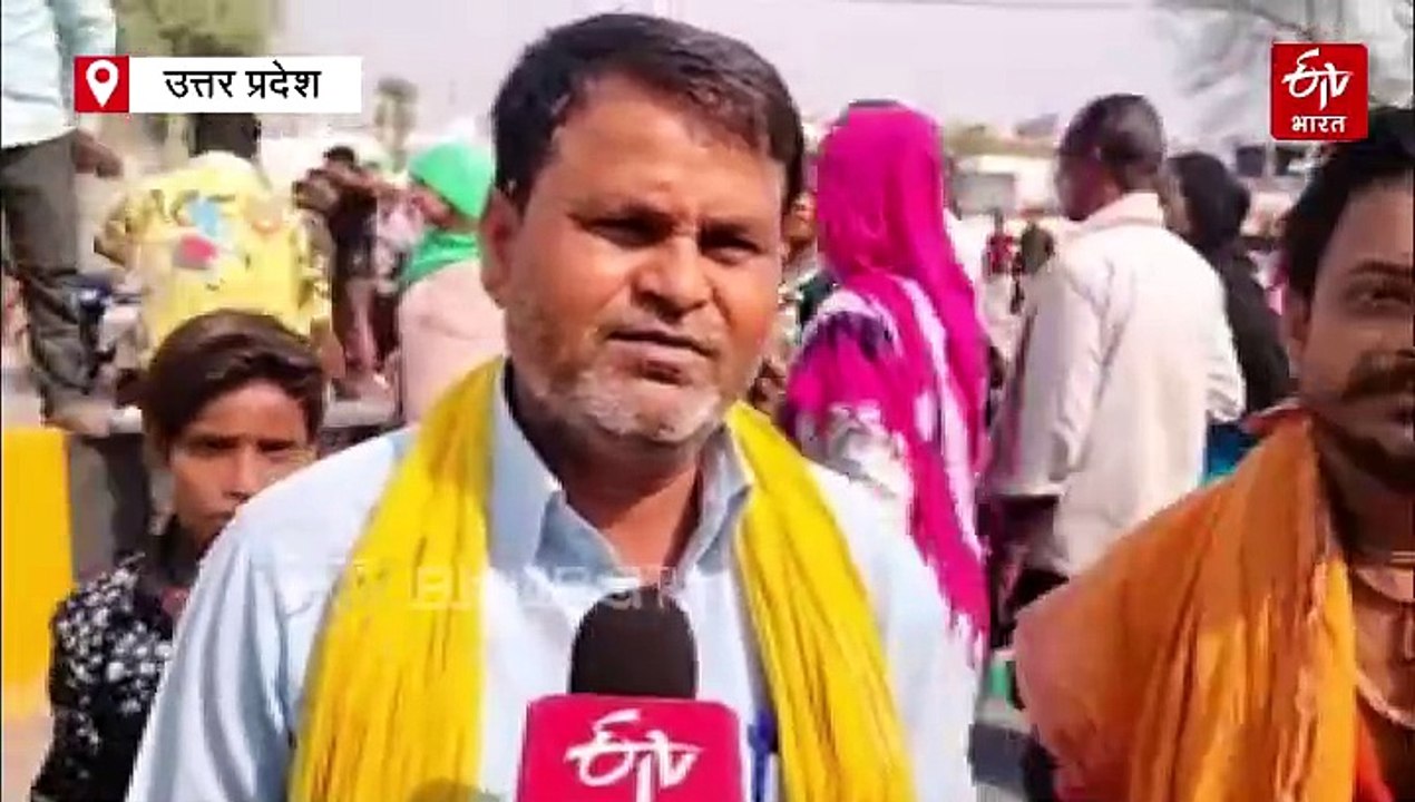 बांदा में पानी के लिए हाहाकार; भीषण गर्मी में बूंद-बूंद के तरसे लोगों का फूटा गुस्सा, खाली बर्तन लेकर हाईवे पर बैठे