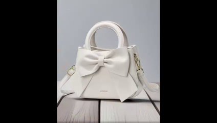 woman opinions about this Women's Crossbody Bag for Casual days, and Party Dinner